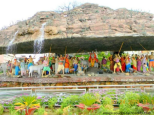 tourist place Govardhan near Agra within 100 km